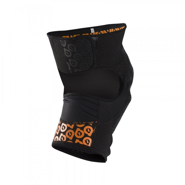 SixSixOne - Lock in and forget it. The EVO compression short offers the  highest level of impact protection available. With strategic D3O® pads and  panels, vented compression fabrics and mobility patterns the